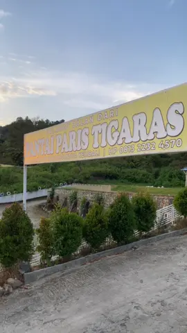 Jadikan liburan anda menjadi kenangan indah di#pantai_paris_tigaras_danau_toba #semua_indah_pada_waktunya😊 #fyppppppppppppppppppppppp #speedboat_888 #danautoba #wonderfulindonesia 