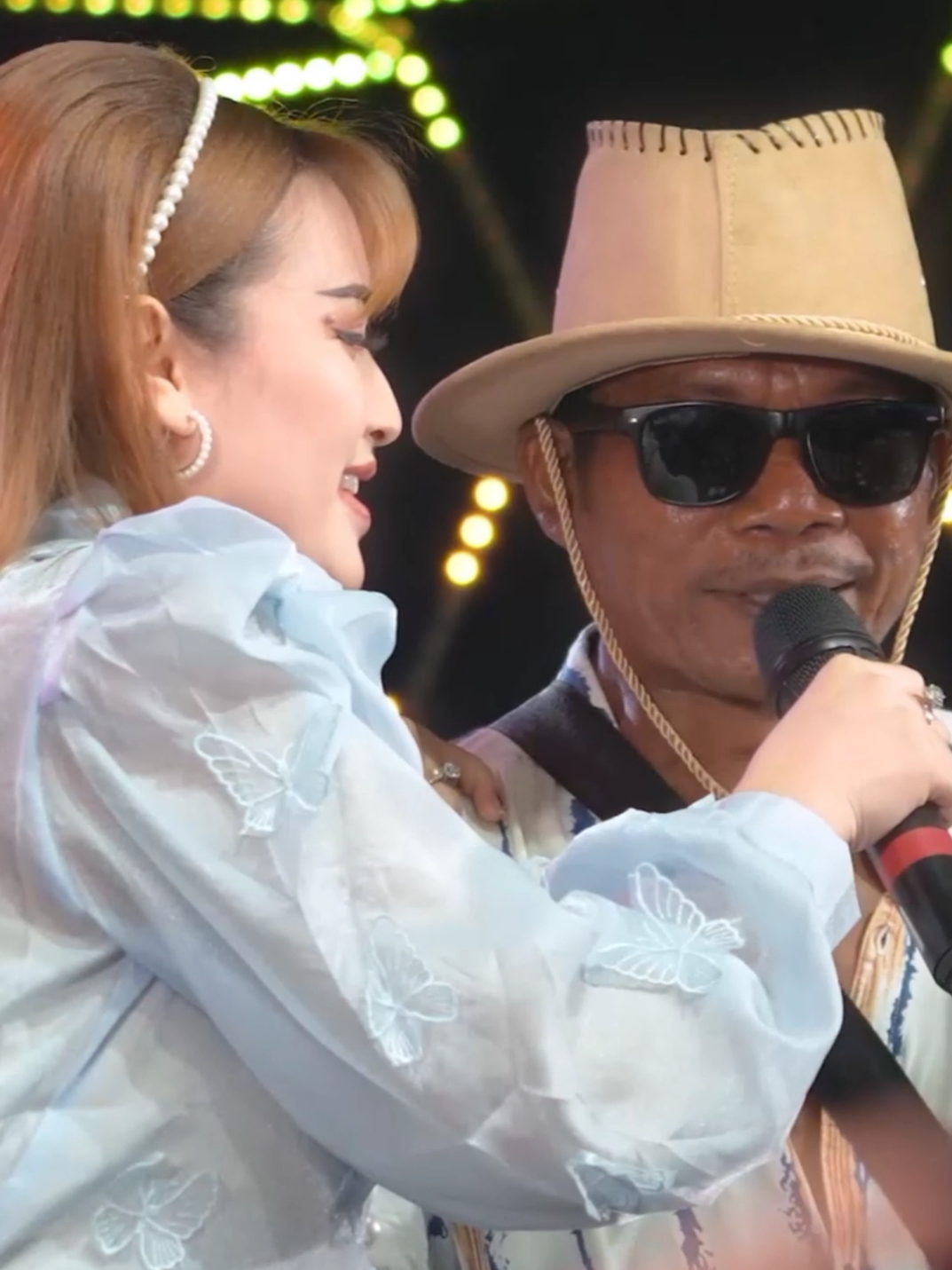 Gadis Atau Janda - Shepin Misa ft Sahli Himawan  akan tayang di yt channel HIMAWAN MUSIC #gadisataujanda #shepinmisa #sahlihimawan #himawanmusic #music #fyp #genredangdut__ 