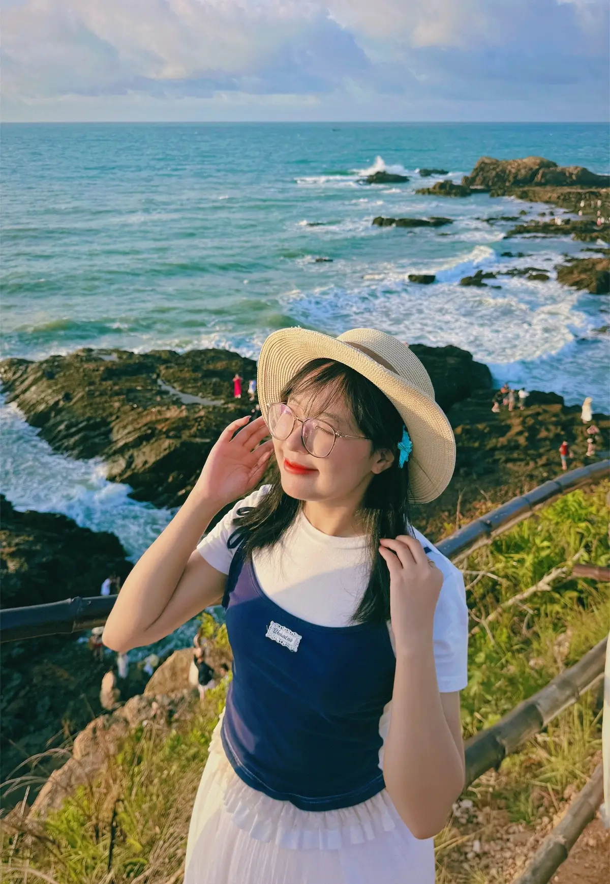 Công thức nghèo + ngại từ chối  = nợ thêm một tí nhưng nhiều kỉ niệm 🤣😂 #reviewdulich #bãidamongrong #coto #tiktok 