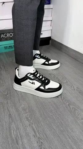 Grabe dating 500 ngayon 200+ pesos nalang par! #shoes #shoesformen #fashionshoes #shoesforwomen 