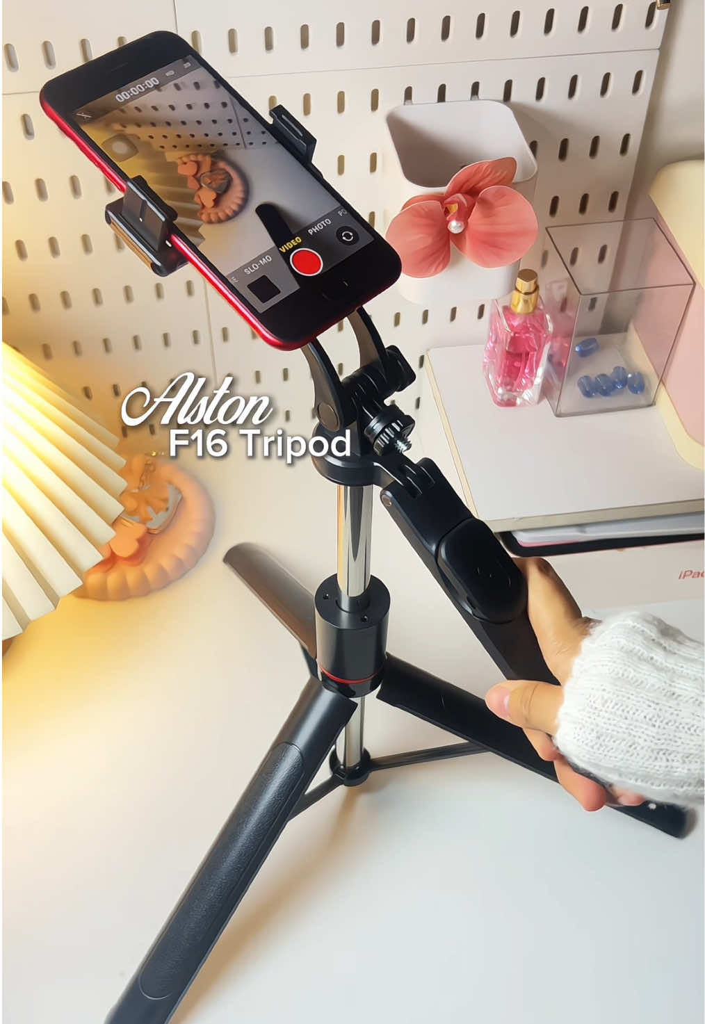 the tallest + stable tripod ive got from @ALSTON Philippines 💫 #tripod #selfiestick #f16tripod #f16 #alston #stabletripod #viral #tripodwithremote #trending #fyp 