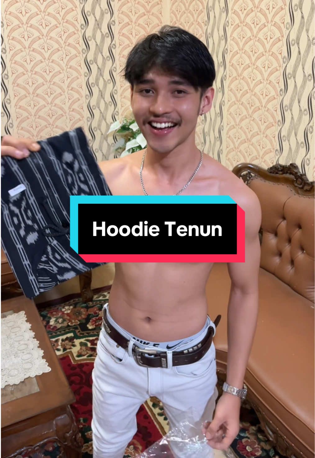 #fyp #keren #kece #outfit #baju #hoodies #hoodie #tenun 
