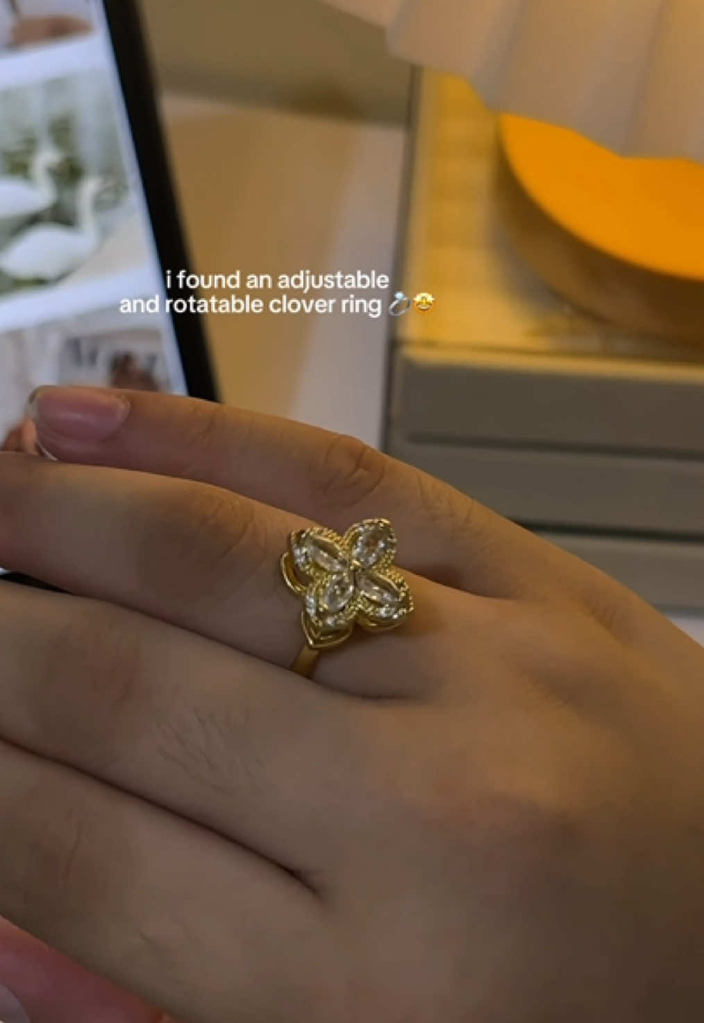 omg! adjustable and rotatable clover ring! 💍😩💯 #ring #adjustablerings #adjustablering #rotatable #ringforwomen #jewelry #promisering #artphro #accessories #recommendations 
