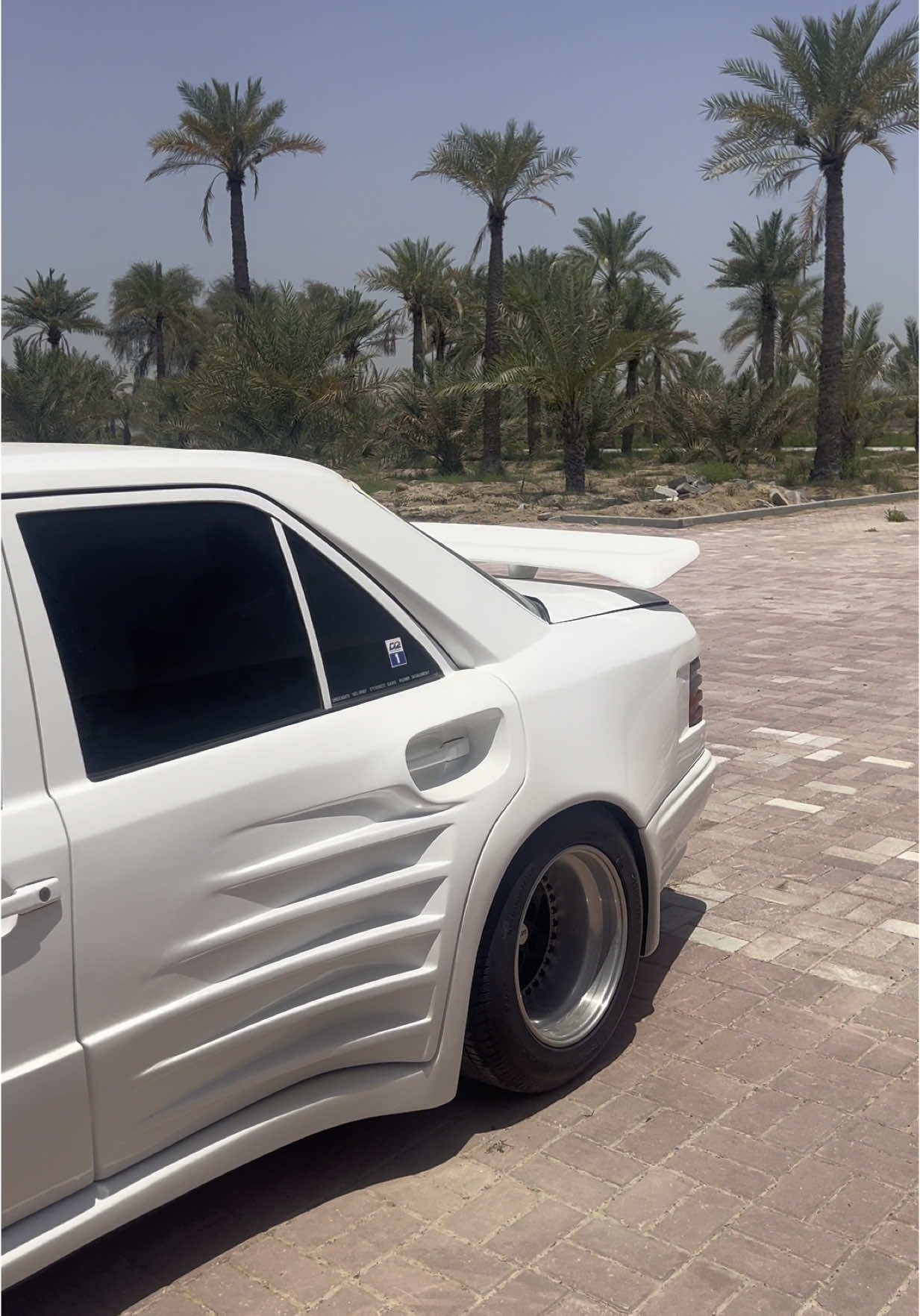 Abc exclusive W124 #mercedes #e500w124 #w124 #w124amg #e500 #koenig #koenigspecials #abcexclusive #مرسدس #شبح #مرسيدس #w140 #w140brabus #brabus #amg  @Celsior320 