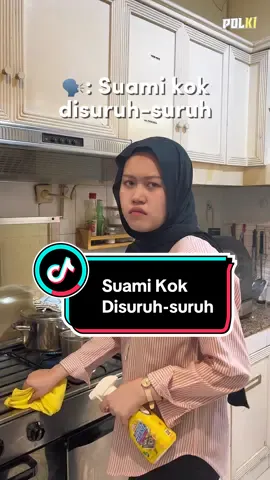 Gaperlu pake otot, cuma perlu komunikasi yang lembut dan penih kasih sayang buat kasih tau suami. Bener kan Mam? 🫦 #rumahtangga #keluargabahagia #suamiistri #pembersihdapur 