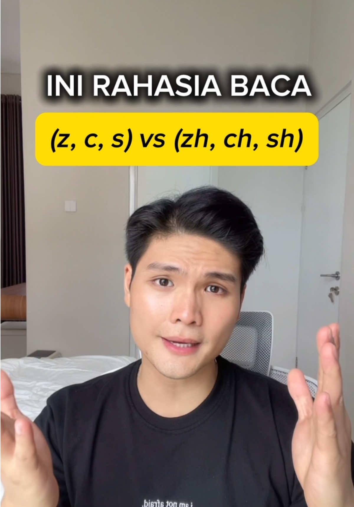 🎯 Hari ini aku kasi tau rahasia nya baca z, c, s dan zh, ch, sh dalam 50 detik! 🎯 Dijamin abis nonton, kamu bakal: 🗣️ Lebih pede ngomong Mandarin 🎧 Peka sama bunyinya ✅ Bisa bedain suara “S” vs “SH” ✅ Nggak keseleo pas baca “C” dan “CH” ✅ Langsung ngerti bedanya “Z” dan “ZH” 🎬 Yuk, belajar bareng dari nol dengan cara yang menyenangkan bareng aku! #BelajarMandarin #MandarinItuMudah #MandarinFun