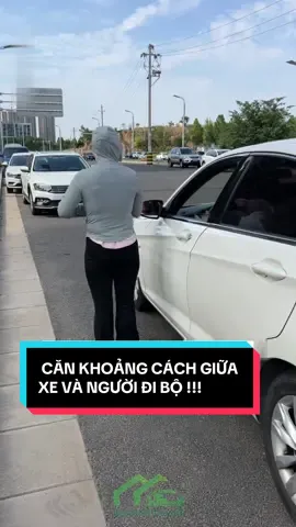 Căn khoảng cách giữa xe và người đi bộ  #sanphamtienich247 #laixeantoan #daylaixe #hoclaixe #daylaixeoto #hoclaixeoto 