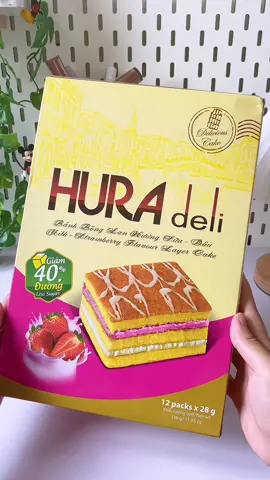 Bánh mềm ẩm ngon lắm luôn#shoppertainmentrace #shoppertainmentracesummer2025 #Bibica #huradeli #banhbonglan 