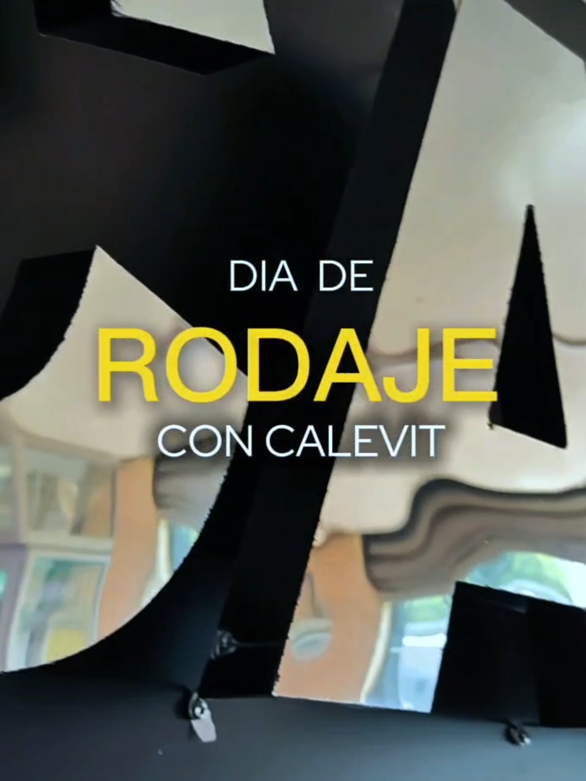 EN IMAGEN IMPERIO NO SOLO CREAMOS CONTENIDO CONTAMOS HISTORIAS@CALEVIT @The_Glory   #cochabamba_bolivia🇧🇴 #filmaker #creadoresdecontenido #producionaudiovisual #construccion #frelancerphotographer #aluminum 