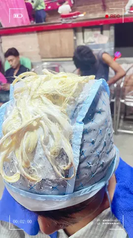 #Wink #ဆံပင်ကာလာဖောက်ခြင်းအနုပညာ#foryoupage #foryoupage❤️❤️ #foryoumyanmartiktok #50kviews🔥🔥foryou⚡tranding 