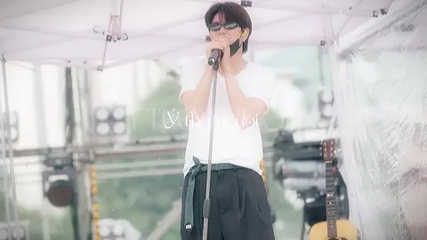Có những bài hát không viết cho ai.Chỉ dành cho hoàng hôn và những khoảng lặng.Âm nhạc không cứu rỗi thế giới, nhưng cứu được chính mình🎼🎶📻🎧🎸 #DuongDomic #fcdopamine #ntpmmsummer2025 #DuongDomicntpmmummer2025 