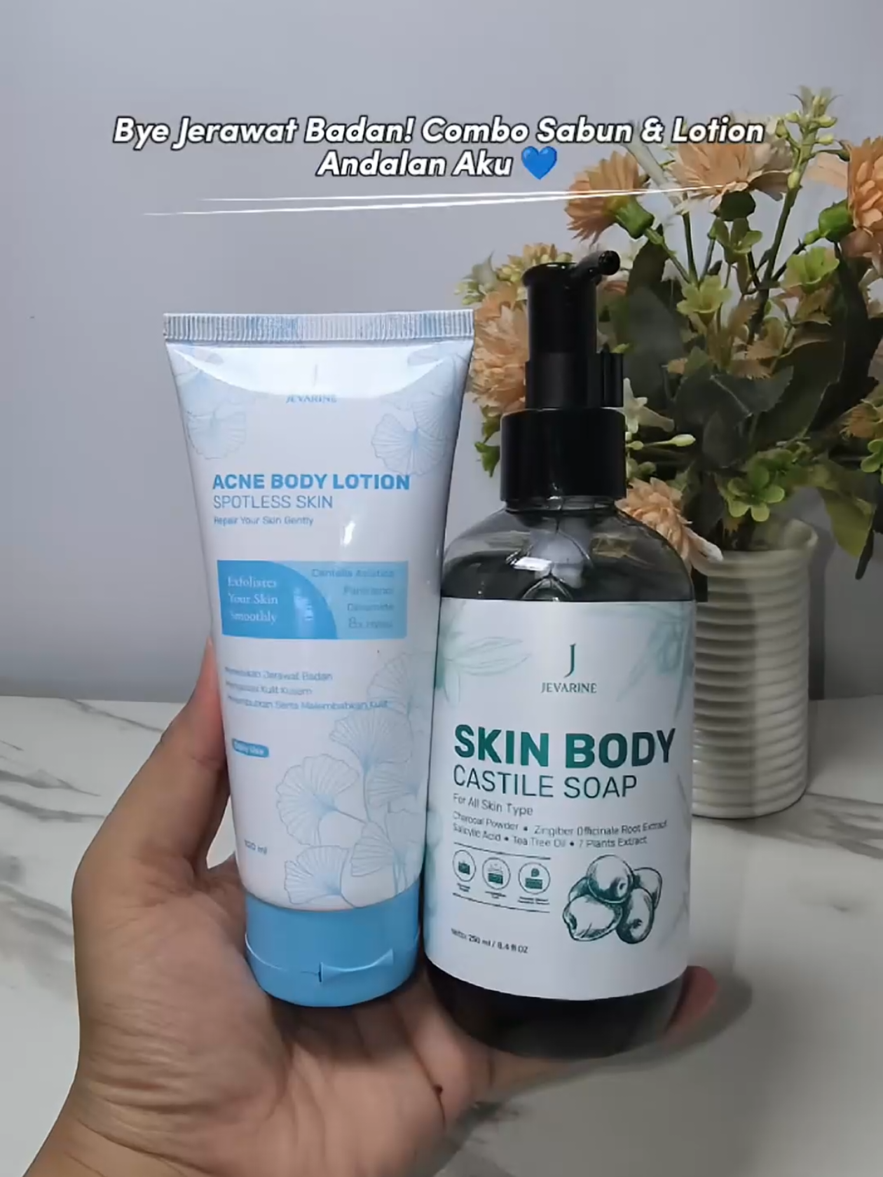 Kamu wajib cobain sih! Mumpung lagi diskon sampai 72% dan bisa cicilan juga! Klik link di bio atau langsung checkout sekarang sebelum kehabisan! #JevarineBodyCare   #BackAcneSolution   #SabunJerawatBadan   #LotionAntiJerawat   #TikTokMadeMeBuyIt   #SkincarePunggung   #BodycareRoutine   #UGCIndonesia   #cobapakaiini 