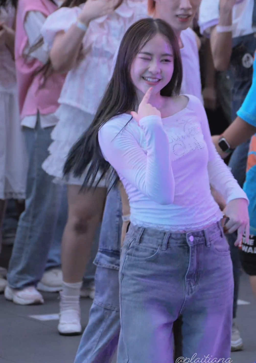 [Fancam] Totsuzen Do Love Me! (โทษทีนะ…รักกันได้ไหม?) - Lookked CGM48 | BNK48 19th Single “Colorcon Wink” Busking & Random Play Dance Party @ Outdoor Square C, centralwOrld #TotsuzenDoLoveMeTH #LookkedCGM48 #CGM48 #ColorconWinkTH_Busking #ColorconWinkTH #BNK4819thSINGLE #fyp