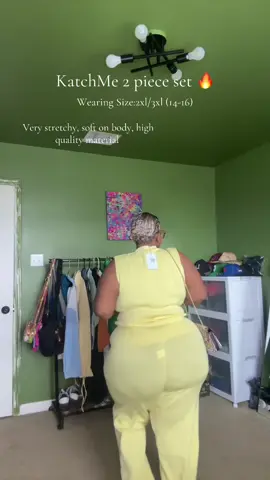 The way this set snatched me up?! Yeah, it’s the one 😮‍💨💛🌻 #2pieceset #fashiontiktok #fashion  #summeroutfits, #fashiontutorials, #stylingtips, #outfitideas, #SummerFashion  @Katch Me 