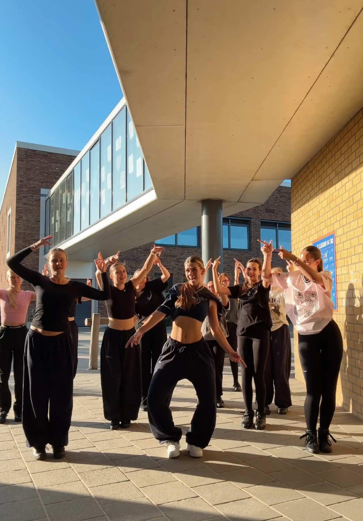 YEAAAAH 🤍 #pondereplay #dance #dancetrend  