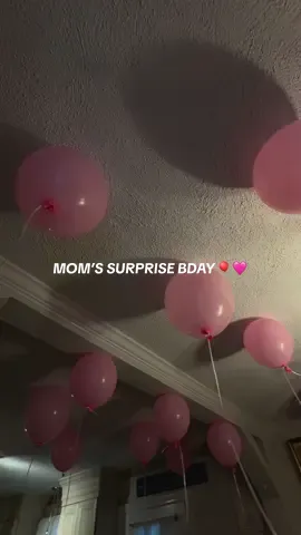 We love you mom. We wouldn’t be here today if it wasn’t for you! ❤️ Food: @Whole Foods Market  Decor: @Dollar Tree  #momsbirthday #surprisebirthday #LifeIsGood #momanddaughter #thankful #decoration #taylorswift 
