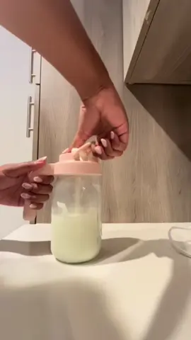 I am obsessed with this milk pitcher for my breast milk prep and bottle feeding.  #breastmilkstorage #formulapitcher #mixandpour #breastmilk #babyfeedingtools #momlife #newmomessentials #momhack #momessentials #momtips #fyp 