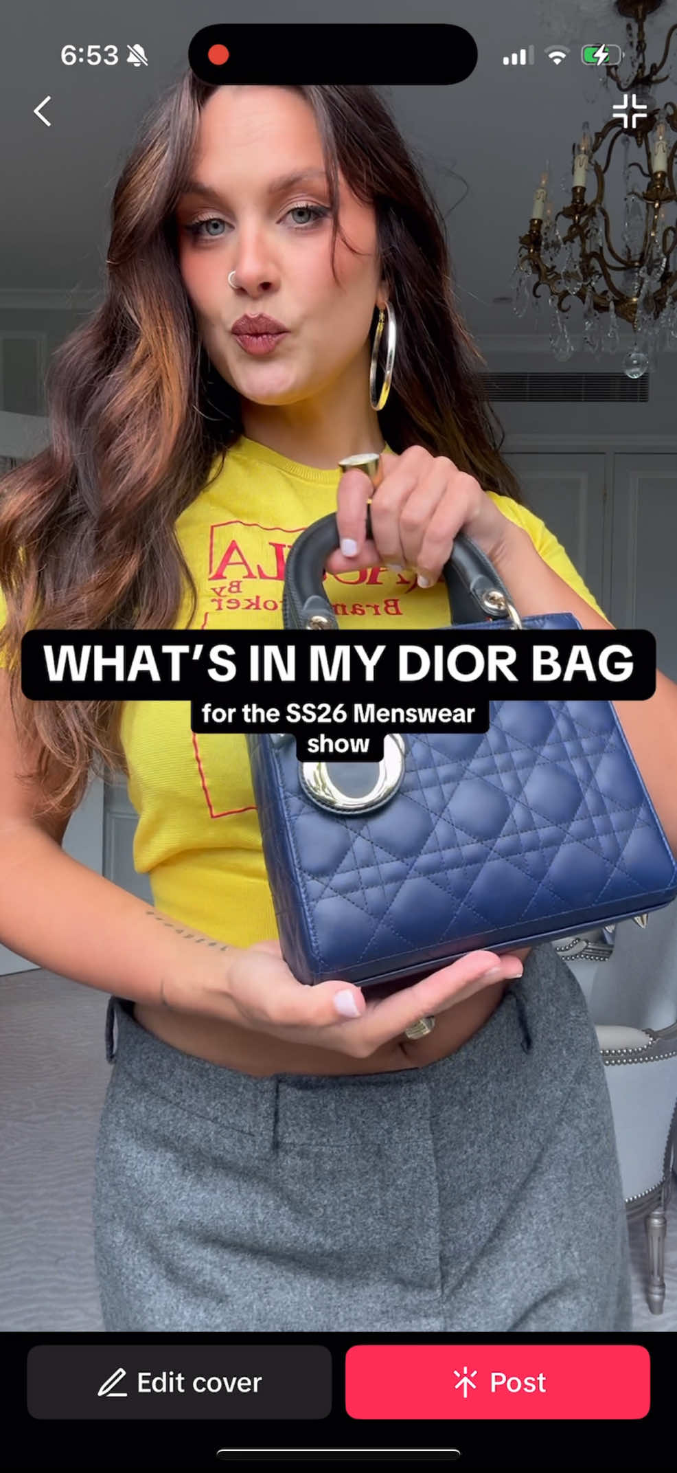 #dior #whatsinmybag #diorbag #parisfashionweek 