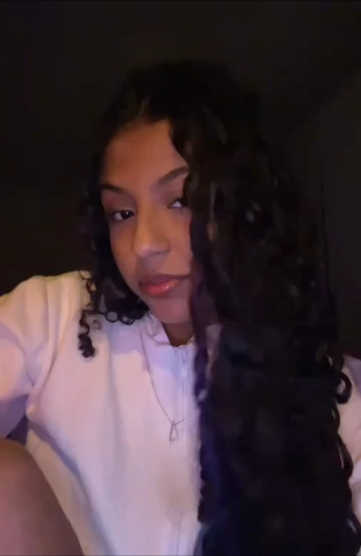 olha aí Ravena linda @hta_ravena  #fyppppppppppppppppppppppp  #foryoupage #explore ##edit #football #fypdongggggggg  #fashion #foryoupage #tik_tok #ravena #ravena💜 #gostou 