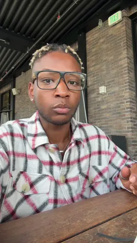 a little word of advice today!! do yall think its good advice?! I love yall friends ☺️ #fyp #foryou #twentysomething #advice #behappy 