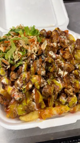 Come Check Us Out😎🤩 Grill Chicken & Fries $65 🍟  📍- Dinsley Main Rd Tacarigua  Open from 4:00pm- 12:00am #foodbusiness #newfoodplace #follow #like #share #foodtrinidad #arburgersandgrill #tacarigua #dinsleymainroad #grill #trinidadfoodplace 