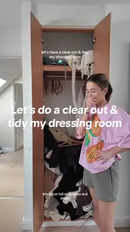 This was well overdue !!! Let’s give this dressing room a good clear out & tidy !!! 🧼 🫧 ✨🤗🤍#CleanTok 