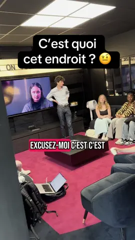 Theo Fernandez l’acteur du film Les Tuche cet arnaqueur qui aurait supposément créé un studio de tournages ouvert à tous et toutes non mais je rêve regardez comment il se comporte 