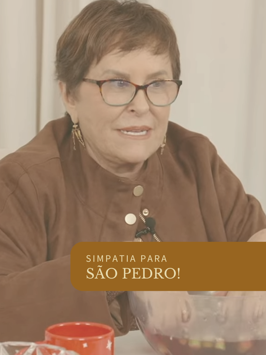 Essa maravilhosa simpatia para São Pedro pode ser feita no dia dele (29 de Junho) ou em uma quarta-feira de sua preferência! ✨🍷 Corte do “Previsões com Márcia Sensitiva”, do @poddelas. #tiktoker #marciasensitiva #sensemarcia #conselhos