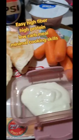 Increase your fiber intake dramatically with one simple ingredient change #ketobread #ketotortillas #fiber #dailyfiber 