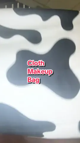 No Velcro. No zippers, just a little ole cloth, my mind is blown! Get your new favorite travel bag! 