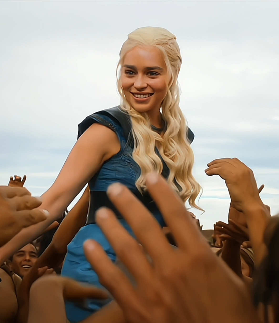 She never should’ve left essos </3 #daenerystargaryen #daenerystargaryenedit #gameofthrones #gameofthronesedit 