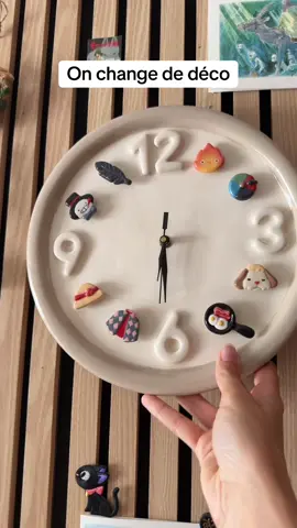 Mon meilleur investissement cette horloge  #ghibli #kikideliveryservice #ghiblistudios #miyazaki #hayaomiyazaki #howlsmovingcastle #lechateauambulant #princessemononoké #mononokehime #hauru #otaku #otakugirl #otakus_animes #ghibliedit #ghiblimovies 
