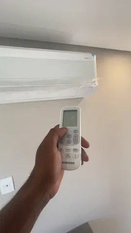 Instalação do novo Samsung WindFree 18.000 btus. . . . . #samsung #inverter #arcondicionado #airconditioner #hvactechnician #hvaclife 