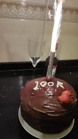 100الف متابع شكرا لكل واحد منكم 