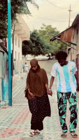 #munazaar #taliso 🕺💐🔥#fyp somalia 🇸🇴 #somalitiktok @kaliged taliso👸💃🔥 