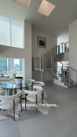 ✨Looking for your next rental?  📲Send us a DM for more info & tours ✨ #miami #movetomiami #Miamicondos 