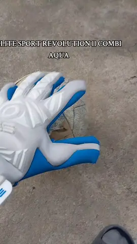 @Elite Sport | Alex Reca @Guantearqueros Bolivia Oficial @Alejandro 😏ese grip