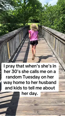 I pray that when's she's in her 30's she calls me on a random Tuesday on her way home to her husband and kids to tell me about her day. 🫶🏻 #mygirl #twinmom 