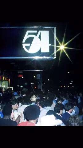 💖 @wallstreetmemoir ... Step inside the most famous nightclub of them all — Studio 54. 🪩 Located in the heart of New York City, Studio 54 was the place to be in the late 1970s and early 1980s. Every night was a new adventure, with celebrities like Andy Warhol, Bianca and Mick Jagger, Grace Jones, Cher, Elton John, and Michael Jackson showing up to dance the night away. The club was known for its dazzling light shows, wild costumes, and over-the-top parties that felt like they belonged in a movie. Bouncers picked who could enter at the door, creating an air of exclusivity that made everyone want to get inside. Once you were in, anything could happen — surprise live performances, dancers swinging from the ceiling, and nights that would last until the sun came up. For just a few years, Studio 54 wasn’t just a club; it was a playground for the rich, famous, and creative. Even though it eventually closed, its legendary reputation lives on, making it one of the most unforgettable nightclubs of all time. 🌟