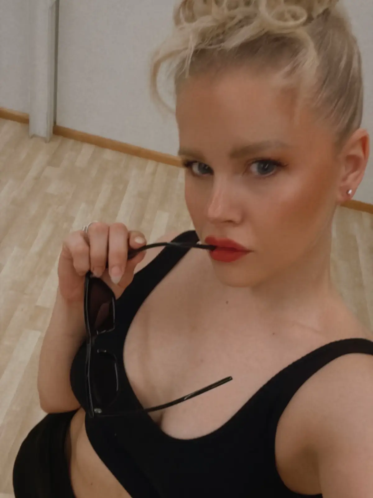 Shooting Days @KC dance studio Basel 😋😉 #kc #kikochristina #dancer #dancestudio #latindance #salsa #bachata #basel 