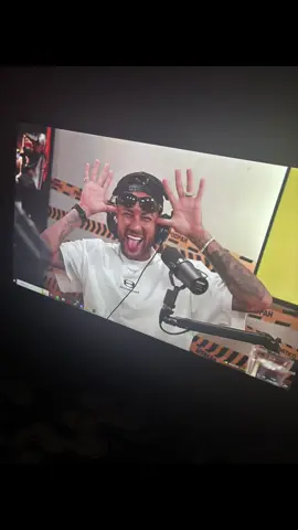 Liberando Live Photo. #fyp #viralllllll #fyyyyyyy #mulherdepreso🔓🕊👫💍 #vaiprofycaramba #neymar 