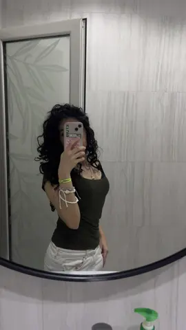 🙈👅