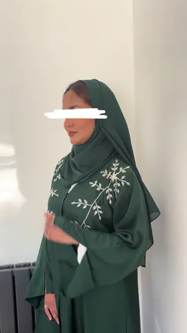 Habiba abaya 💚 BUY YOURS NOW !! 🔗 ⬇️  #abaya #Summer #SummerFashion #fyp #abayafashion #modestfashion #modestwear #viralvideos #fyp #OOTD #goviral #ootdhijab #UAE #eidoutfit 