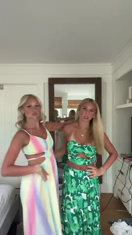 This trip+this song #fyp #wedontwannaleave #foryoupage #seaside 