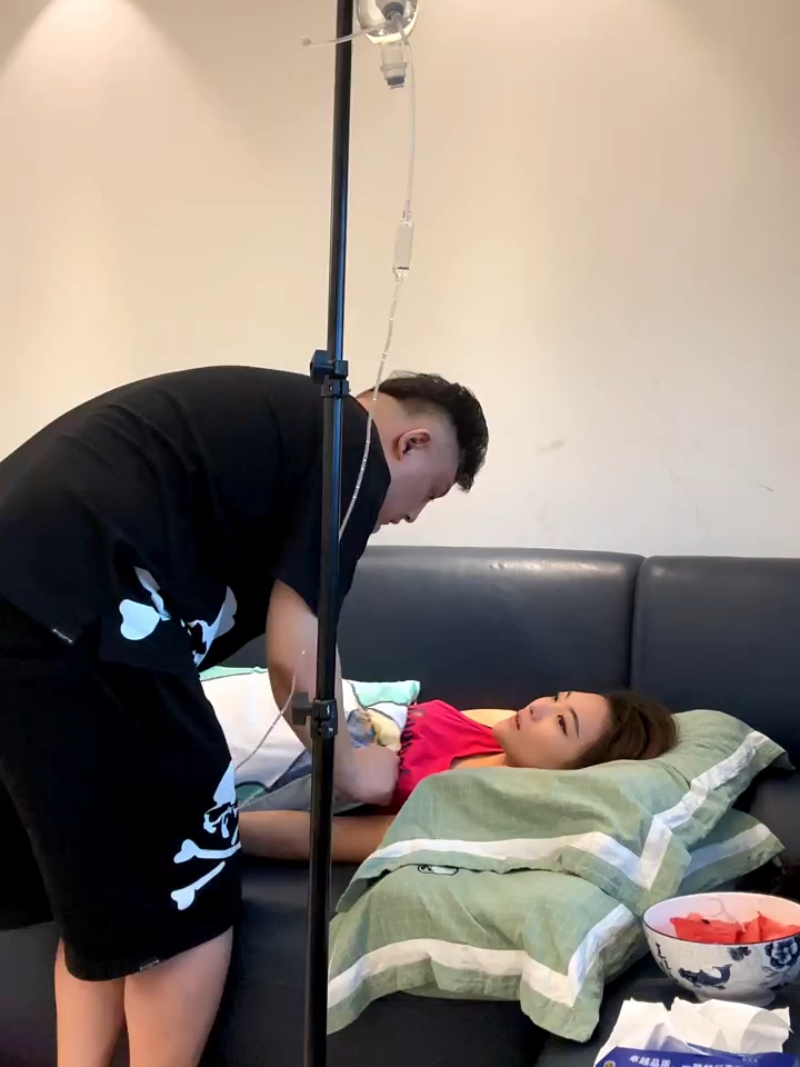 3xznhn4rpnxemii这几天发烧都烧迷糊了……