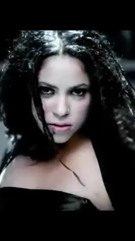 Shakira - Inevitable  #shakira #inevitable #lavidaesbella #mejorpersona #amordemivida #luzdemivida 