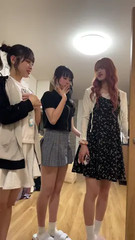 世の中のアイドルって何食べてるの...？@楪藍依💘🏖IDOLHOUSE @深月フユ_IDOLHOUSE🐈‍⬛❄️ @綾瀬さな☺︎ IDOLHOUSE🍁🌙 