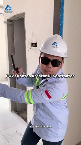 POV : Jadi Konten Kreator di Kontraktor  #kontenkreatordiproyek #povkontraktor #gayakontenkreator #helmharusestetik #tukangpunbingung #fypbanget #kontraktorhumor #kontenproyek #behindthescenesproyek #kontraktorkekinian #tiktokkontraktor #kuliestetik #proyekbercerita #hidupdilapangan #progressbangunan #iniduniakami #ngontenjalanterus #vibeslapangan #tiktokfyp #kontraktorindonesia 