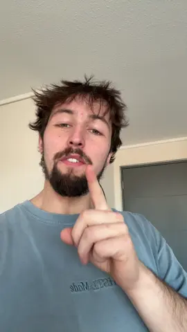 Juguemos Recuerda seguirme en YOUTUBE y en IG! @cesc_bozzo  #fyp #foryoupage #parati #chileP #skits #acting #cescbozzo #🇨🇱 #chileno #seachei #cesc #humor