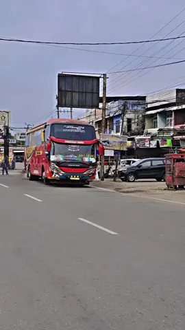 Menuju SIBOLGA SIDIMPUAN Sekitar nya Mercedes-Benz 1526😎🔥 #ptsipiroknauliexpres224 #padahariini #sipiroknaulijambi #girasandisitompul #videobusindonesia #ayoknaikbus #bussumatera #pesonabusindonesia #jambi @heber.hamonangan_19 @faisalabadi991 @ismail.siregar50 @bonahrp_ 